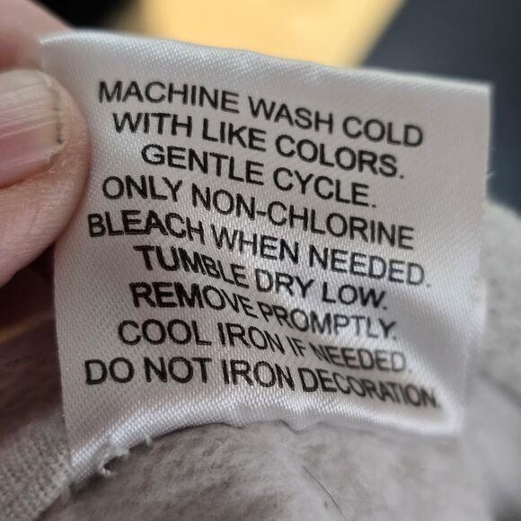 Peanuts Snoopy Hoodie Gray Pullover Christmas Tree/Presents Pocket Sz M 8-10 - Picture 5 of 6